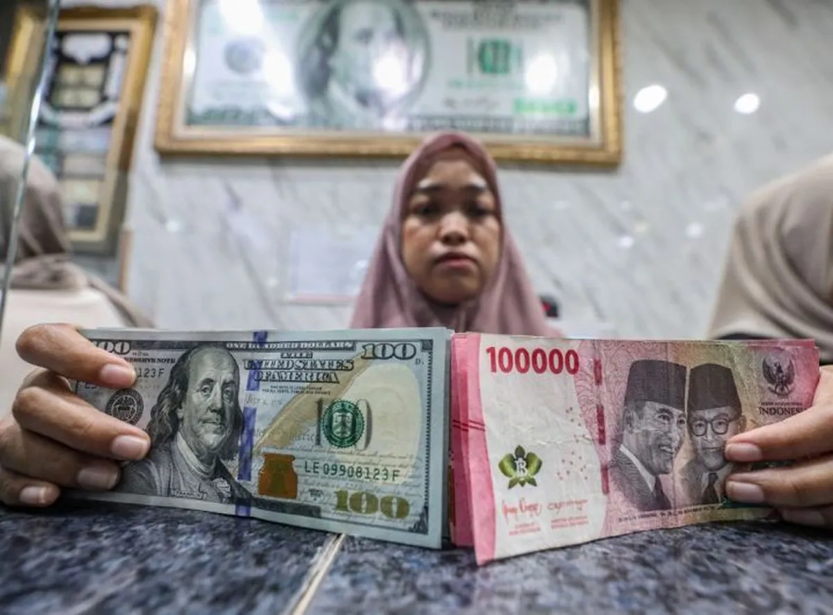 Rupiah Kokoh, Ditutup Menguat atas Dolar AS
