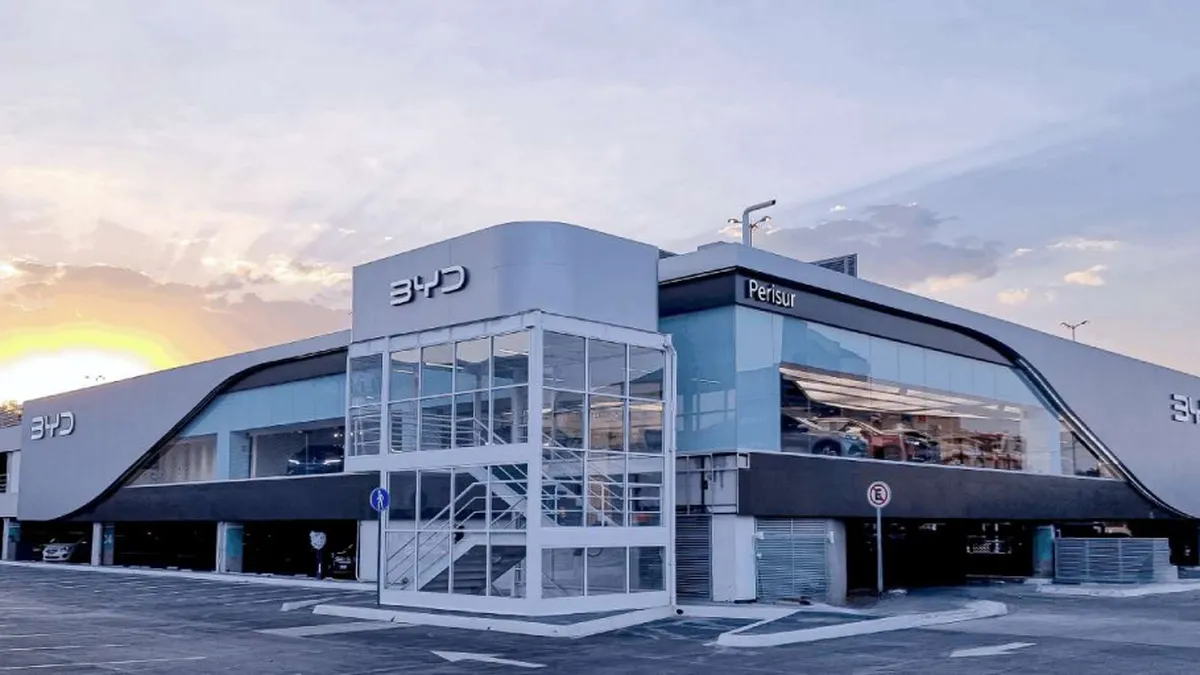 Pabrik BYD Bakal Beroperasi Awal 2026, Atto 1 Jadi Prioritas