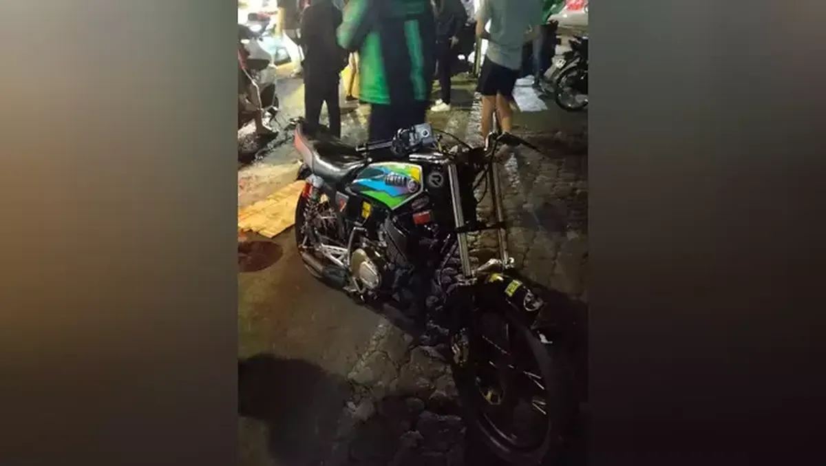 Penampakan Motor RX-King dan TKP Kecelakaan yang Tewaskan Gary Iskak