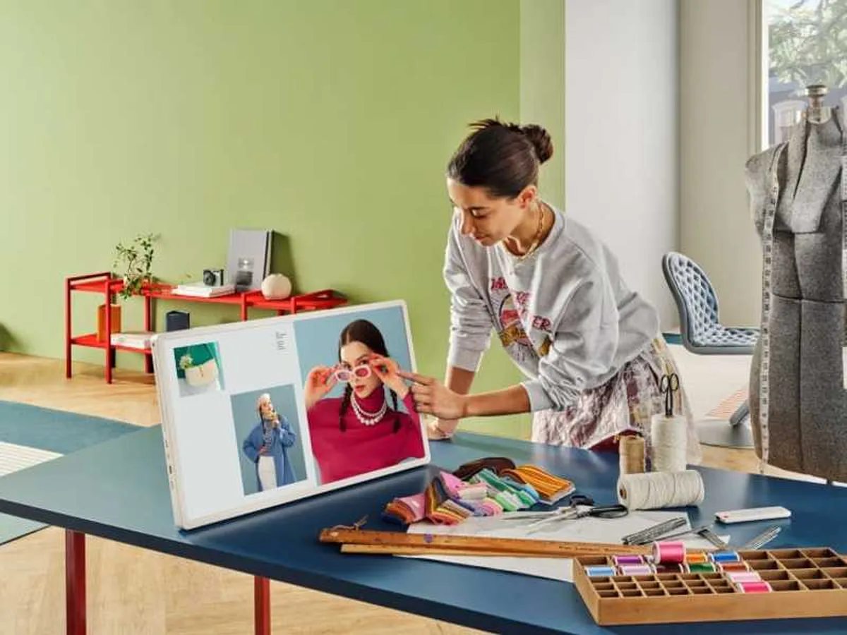 LG StanbyME 2: TV Portabel Eksentrik Seharga Motor Matic