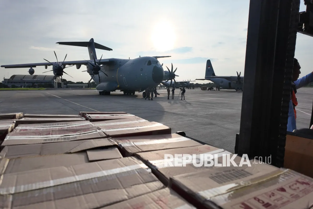 Dari Lanud Halim, TNI Sudah Distribusikan 76.500 Ton Bantuan ke Lokasi Bencana