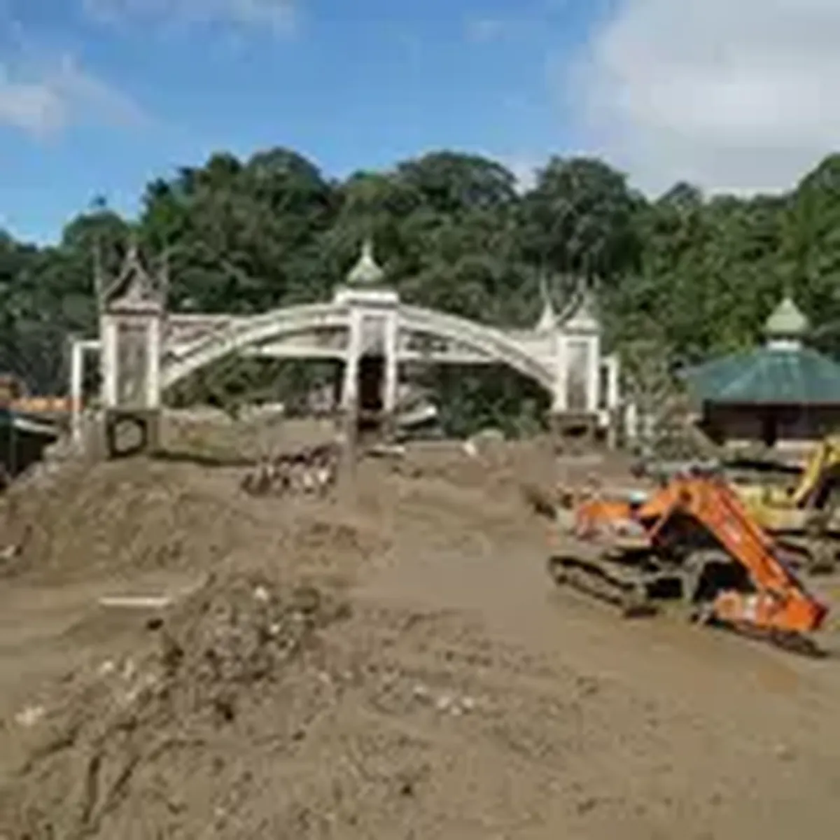 Banjir Bandang di Padang Panjang, 36 Warga Belum Jelas Nasibnya