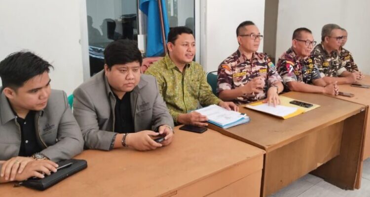 Mantan Sekretaris Daerah (Sekda) Provinsi Sumatera Selatan (Sumsel) H Nasrun Umar diduga terlibat kasus penipuan.