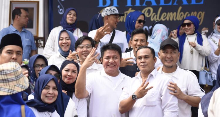 Alumni SMA Negeri 3 (Smanta) Palembang menggelar silaturahmi dan Halal Bihalal dengan memanfaatkan momen Lebaran Idul Fitri 1444 H.  