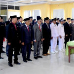 Pelantikan dan pengambilan sumpah dilakukan Bupati Muratara, H Devi Suhartoni kepada 27 pejabat, Jumat 26 Mei 2023.