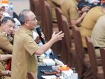 Penjabat (Pj) Bupati Musi Banyuasin Drs H Apriyadi MSi mengikuti rapat koordinasi (Rakor) menghadapi Pemilihan Umum (Pemilu) 2024 .