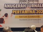 Vice President Corporate Communication Pertamina Fadjar Djoko Santoso pada Media Briefing AJP 2023 di Ballroom Novotel Hotel Palembang, Selasa pagi, 26 September 2023.