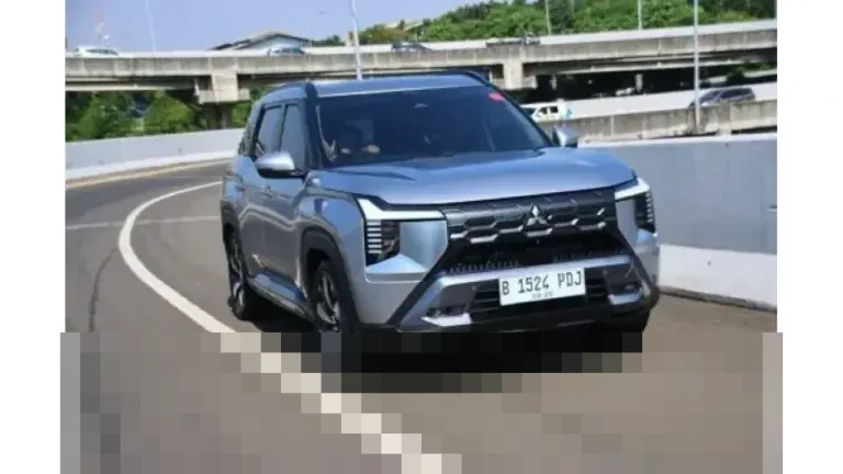 10 Mobil ICE Terbaru Resmi Meluncur di Indonesia Sepanjang 2025, Harga Mulai Rp259 Juta 10 Mobil ICE Terbaru Resmi Meluncur di Indonesia Sepanjang 2025, Harga Mulai Rp259 Juta