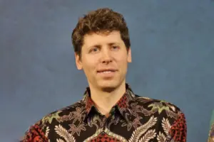 Sam Altman Bidik Industri Roket, Tantang Elon Musk di Luar Angkasa?