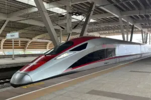 KPK Selidiki Dugaan Korupsi Proyek Whoosh, KCIC: Kami Siap Kooperatif