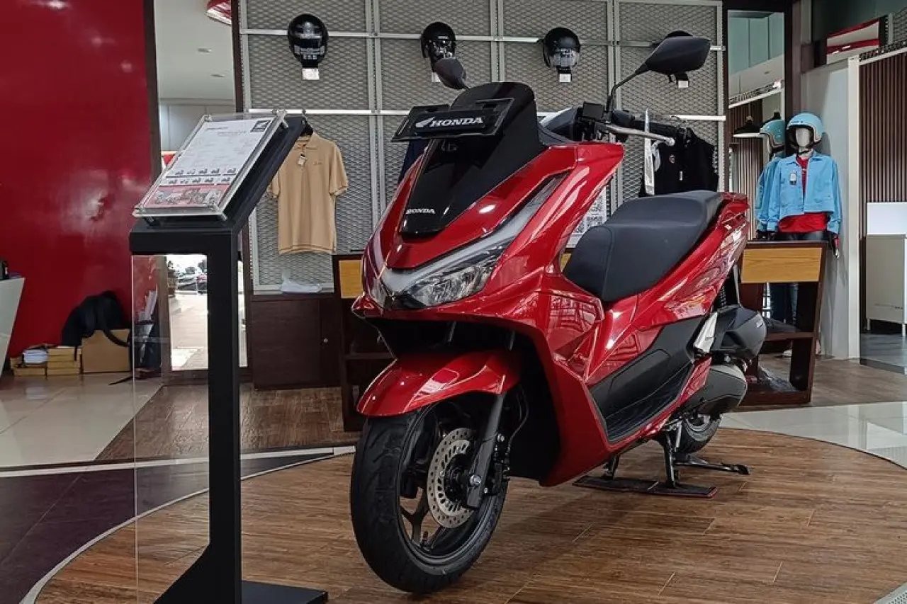 Diskon Akhir Tahun Honda: PCX 160 Potong Rp 1,7 Juta, Vario 160 Lebih Besar