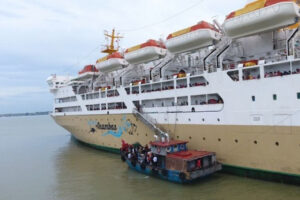 Pelni Tanjungpinang Fasilitasi Pengiriman Bantuan Bencana Sumut Gratis Lewat KM Kelud