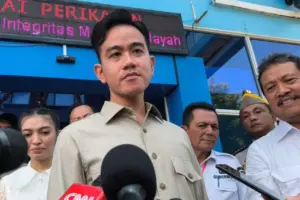 Gibran Bantah Riwayat Pendidikan SMA Bermasalah, Sidang Gugatan Rp 125 T Lanjut