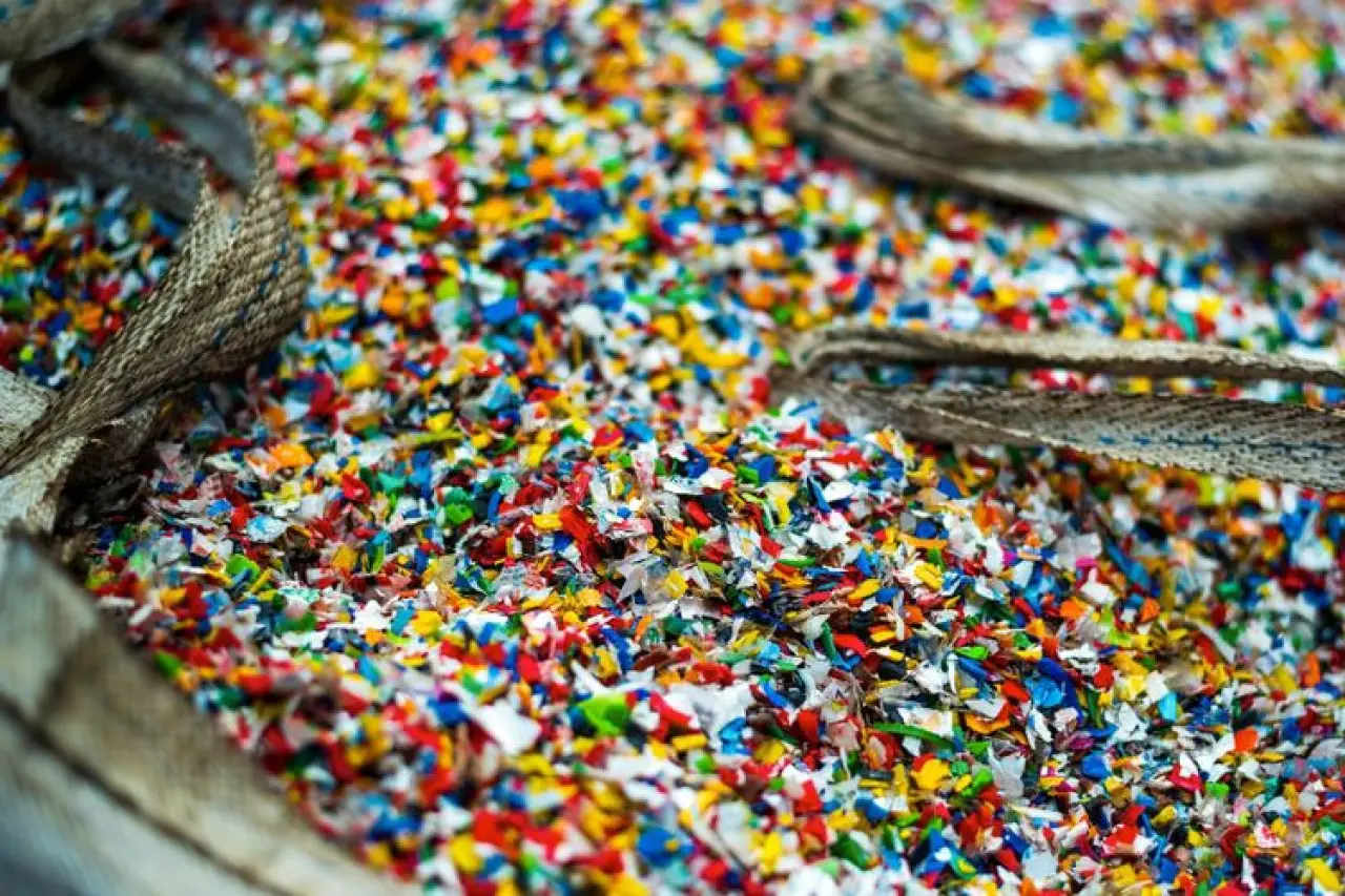 18 Wilayah Indonesia Terkontaminasi Mikroplastik Udara, Jakarta Pusat Paling Tinggi