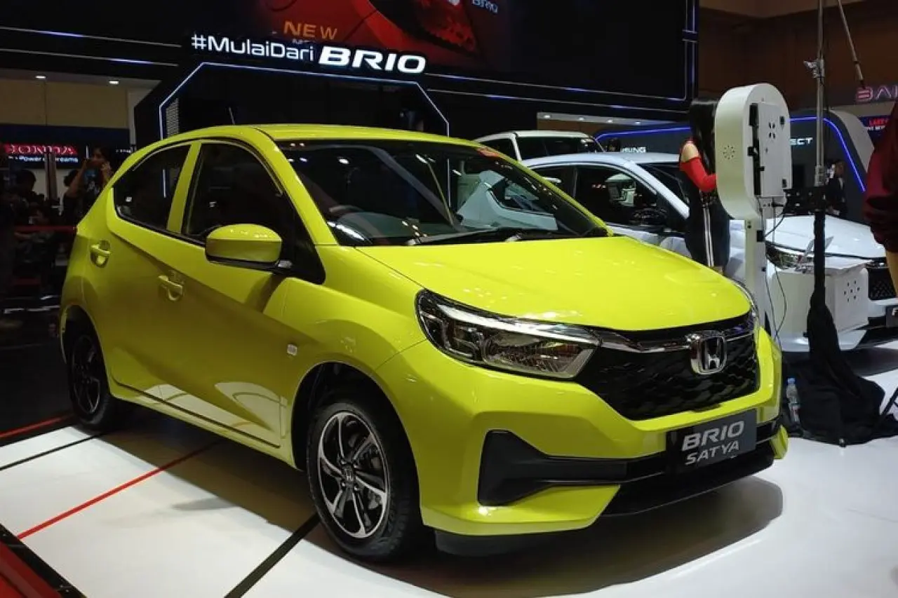 Diskon LCGC Akhir 2025: Honda Brio Satya Tembus Rp 33 Juta, Agya-Calya Rp 10 Juta