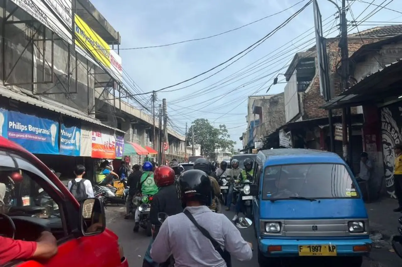 Wali Kota Depok: Underpass Solusi Tunggal Atasi Kemacetan Stasiun Citayam Wali Kota Depok: Underpass Solusi Tunggal Atasi Kemacetan Stasiun Citayam
