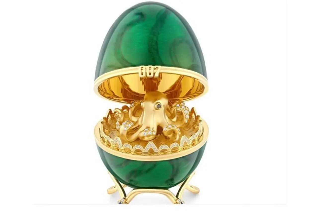 Aksi Nekat hingga Keunikan Global: Maling Telan Berlian Rp 320 Juta, Wanita Seberangi Hutan Demi Cinta