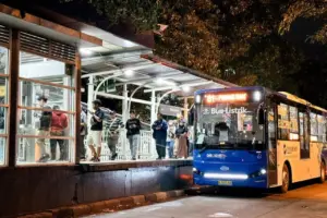 DAMRI Operasikan Ratusan Bus Listrik Dukung Target Net Zero Emission