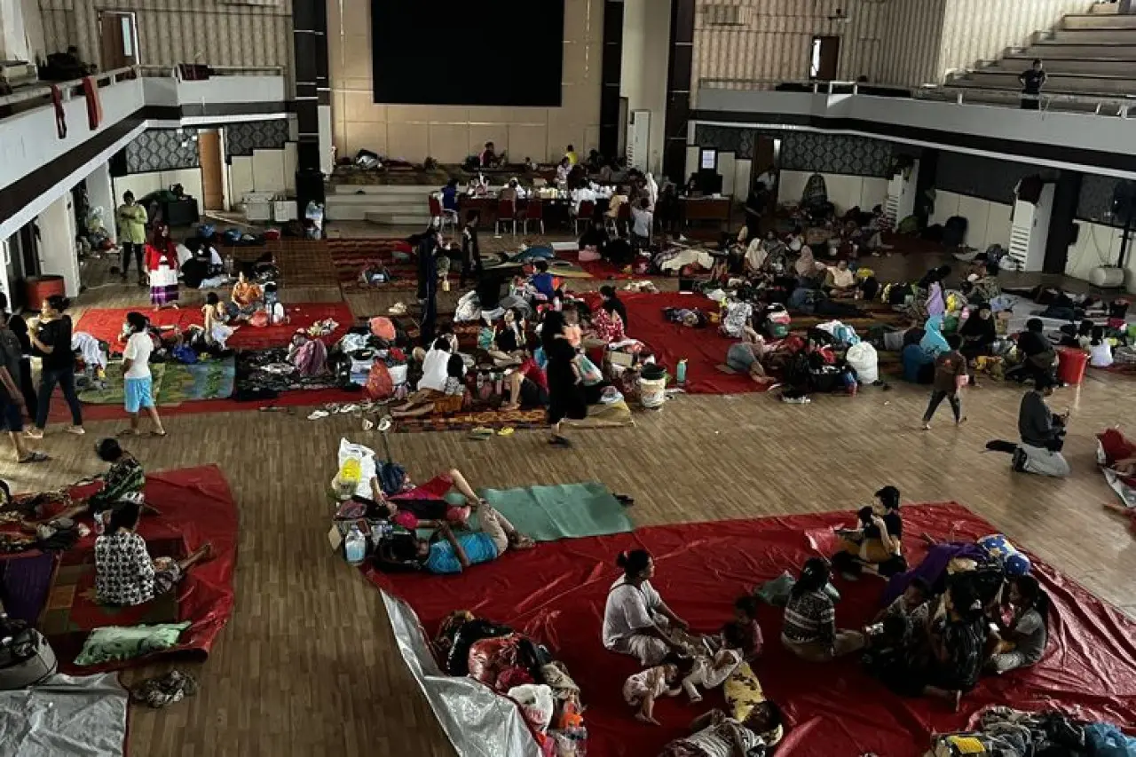 Kemendiktisaintek Targetkan Penanganan Bencana Sumatera Tuntas Akhir 2025