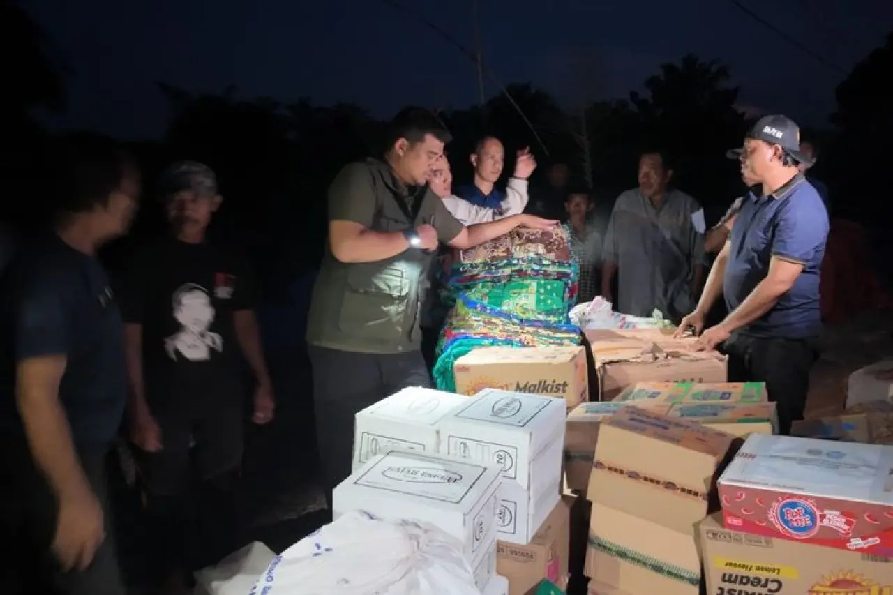 Bobby Nasution Ungkap 11 Titik Jalan Tarutung-Sibolga Putus Total Akibat Bencana Bobby Nasution Ungkap 11 Titik Jalan Tarutung-Sibolga Putus Total Akibat Bencana