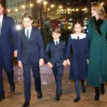 Kate Middleton Pimpin Kemeriahan Natal Keluarga Kerajaan Inggris di Westminster Abbey