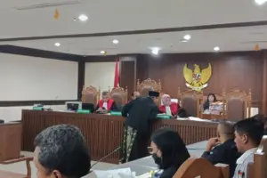 Gibran Bantah Gugatan Rp 125 T, Kubu Serahkan 14 Bukti ke Hakim