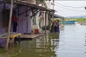 Banjir Karawang: 554 Warga Terdampak, Dapur Umum Dibuka 14 Hari