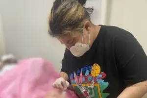 Gloria Elsa, Perias Jenazah yang Mengabdi Lewat Pelayanan Terakhir