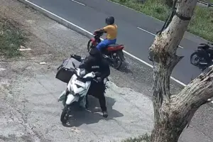 Motor dan 105 Paket Kurir JNT Raib Dibawa Maling di Bangkalan
