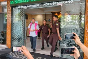 Direktur Perusahaan Ditahan Kejari Semarang Atas Dugaan Manipulasi Kredit Bank Jateng Rp 14 Miliar