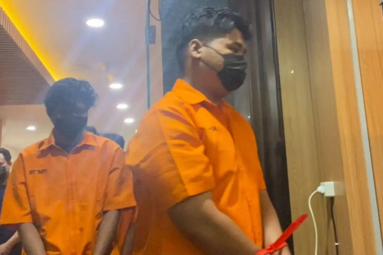 Polisi Tangkap Tiga Terduga Perencana Kerusuhan Demo 10 Desember