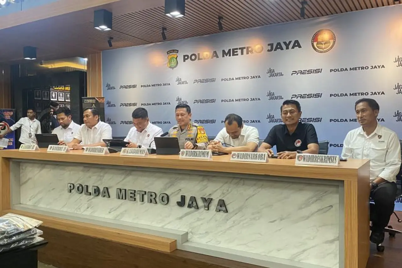 Polisi Sita 6 Bom Molotov, Rencana Demo Rusuh di DPR Terbongkar