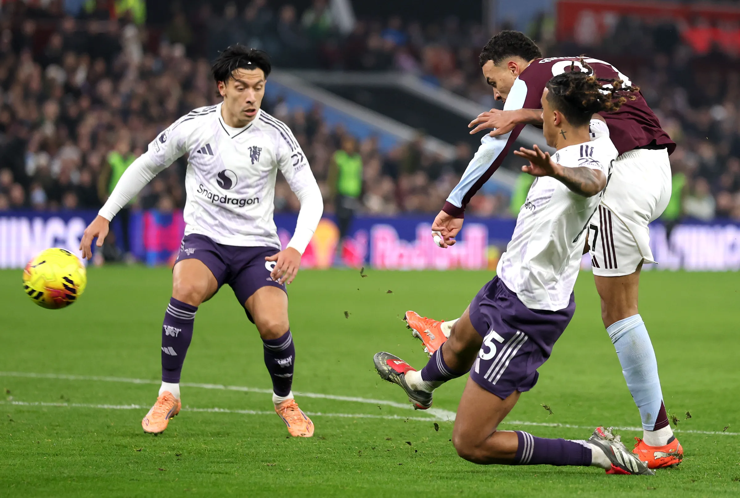 Man United Gagal Raih Poin, Posisi 4 Besar Klasemen EPL Semakin Jauh