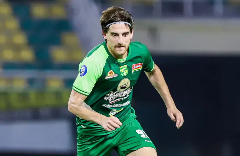 Dirasa Kurang Memuaskan, Pemain Asing Persebaya Mendapat Tekanan Dari Bonek
