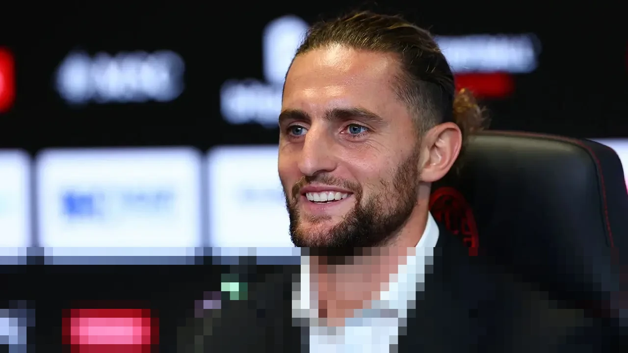 Adrien Rabiot Dinilai Jadi Pilar Penting AC Milan, Bawa Keseimbangan dan Kekuatan di Lini Tengah