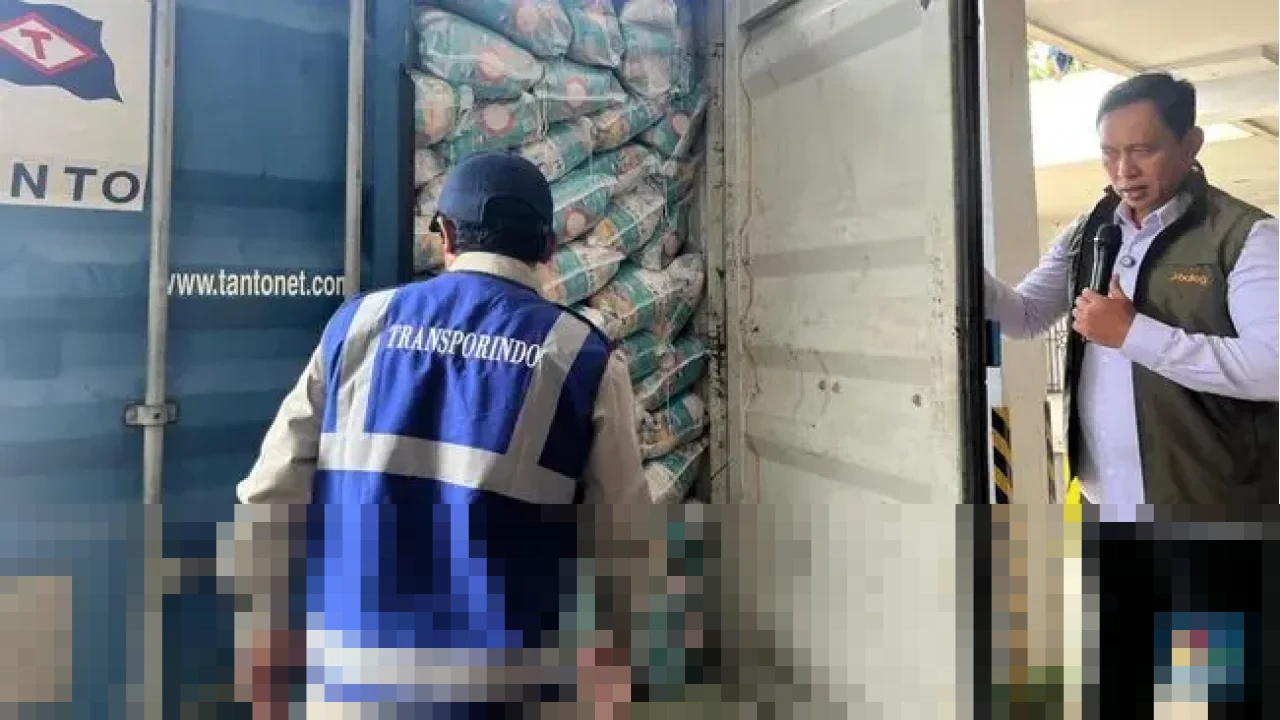 Ahmad Rizal Ramdhani: Bulog Usul Kenaikan Margin Fee 10% Demi Pulihkan Keuangan dan Harga Beras Ahmad Rizal Ramdhani: Bulog Usul Kenaikan Margin Fee 10% Demi Pulihkan Keuangan dan Harga Beras