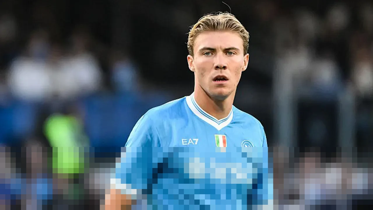 Antonio Conte: “Rasmus Hojlund Benar-benar Terhubung dengan Tim Napoli”