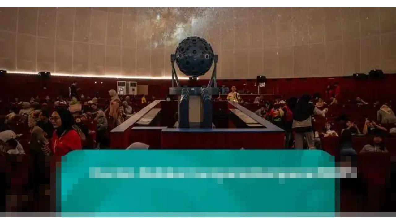 Antusiasme Membeludak, JakPro Terapkan Sistem Tiket Online dan On The Spot Planetarium Jakarta Antusiasme Membeludak, JakPro Terapkan Sistem Tiket Online dan On The Spot Planetarium Jakarta