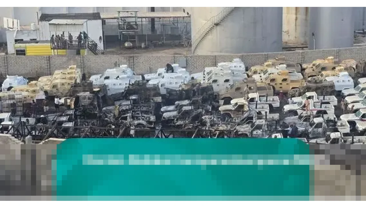 Arab Saudi Luncurkan Serangan Udara, Targetkan Kiriman Senjata UEA untuk Separatis di Yaman Arab Saudi Luncurkan Serangan Udara, Targetkan Kiriman Senjata UEA untuk Separatis di Yaman