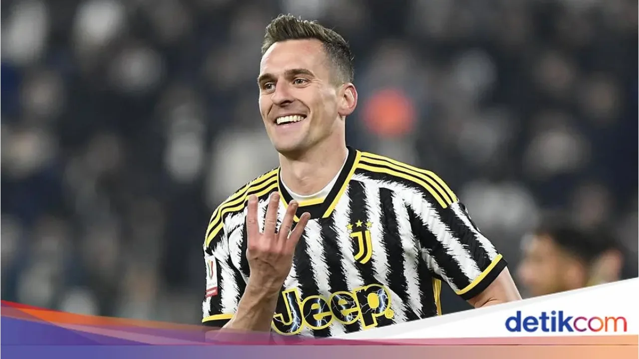 Arkadiusz Milik Siap Comeback Lawan AS Roma, Spalletti: “Sangat Gembira Seperti Pemain Muda”