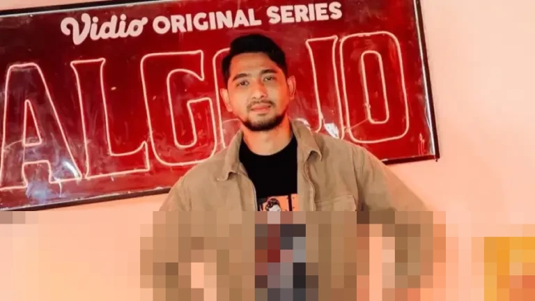 Arya Saloka Ungkap Alasan Terjun ke Dunia Aksi Lewat Series ‘Algojo’, Tertarik Transformasi Karakter Arya Saloka Ungkap Alasan Terjun ke Dunia Aksi Lewat Series ‘Algojo’, Tertarik Transformasi Karakter