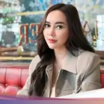 Aura Kasih Ungkap Ketidaknyamanan atas Isu Ridwan Kamil, Kuasa Hukum Pertimbangkan Langkah Hukum