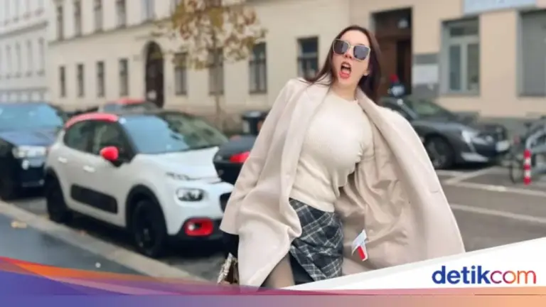 Aura Kasih Ungkap Ketidaknyamanan di Tengah Liburan, Pengacara Tegaskan Bantahan Isu dengan Ridwan Kamil