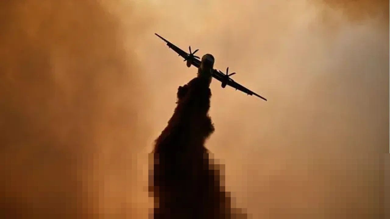 Badai Musim Dingin Lumpuhkan AS, Ribuan Penerbangan Dibatalkan Jelang Tahun Baru