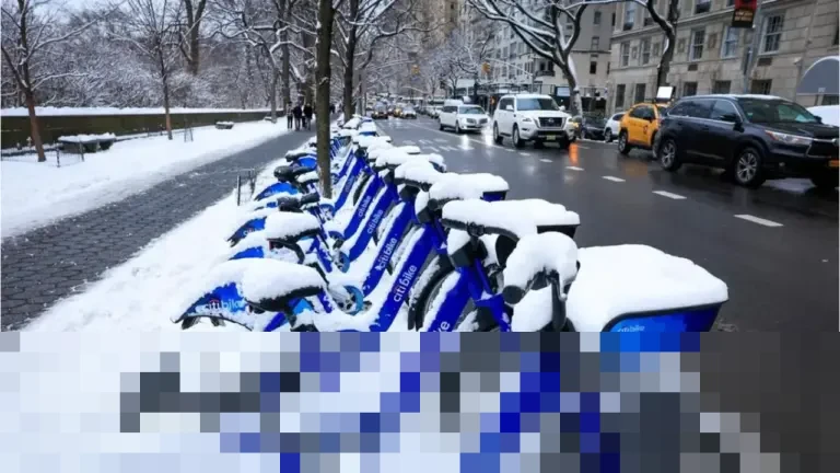 Badai Salju dan Angin Kencang Landa Amerika Serikat, Jutaan Warga Terancam Cuaca Ekstrem