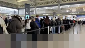 Badai Salju Ekstrem Lumpuhkan Timur Laut AS, New York dan New Jersey Tetapkan Status Darurat Cuaca