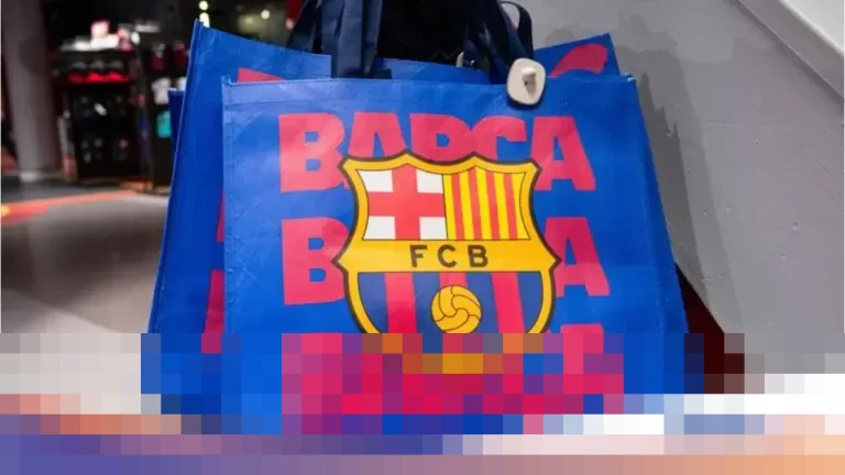 Barcelona Gandeng BRI dalam Kemitraan Strategis hingga 2027, Bidik Penggemar di Indonesia Barcelona Gandeng BRI dalam Kemitraan Strategis hingga 2027, Bidik Penggemar di Indonesia