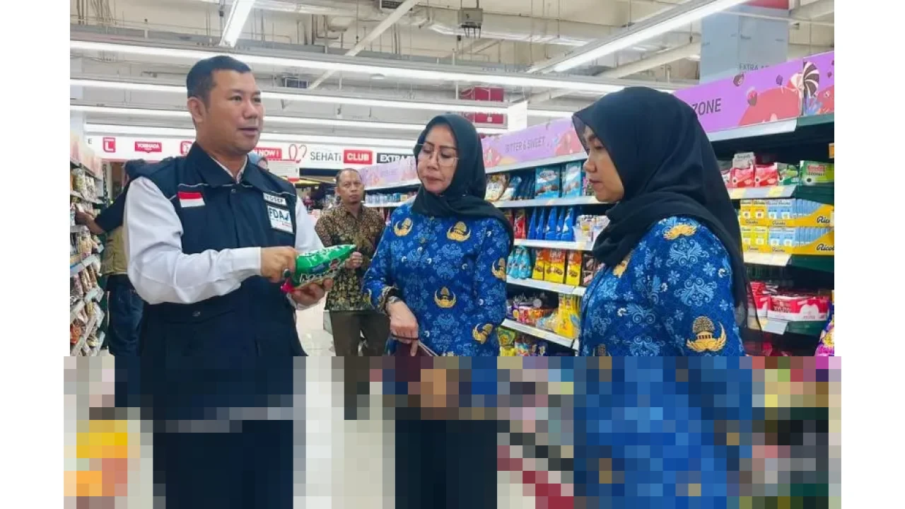 BBPOM Makassar Sita 40 Jenis Makanan Kedaluwarsa dalam Sidak di Gowa dan Makassar