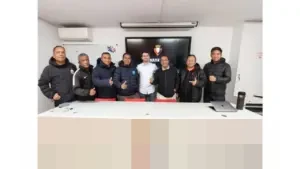 Belajar Langsung dari Spanyol: Firman Utina dan Direktur Akademi Super League Gali Ilmu di Osasuna