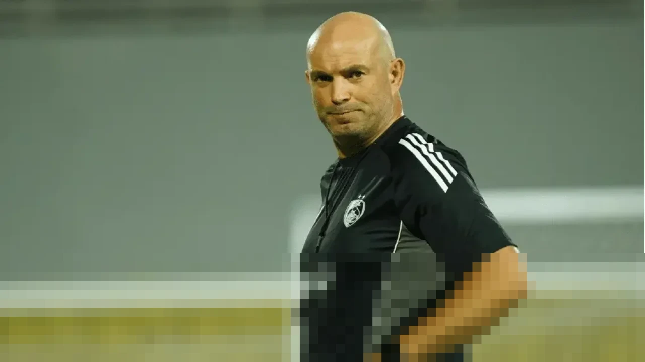 Bernardo Tavares Resmi Latih Persebaya, Diharapkan Bawa Bajul Ijo Melesat di Super League